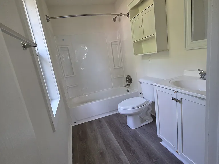 1604 Glenwood Ave — Photo 12