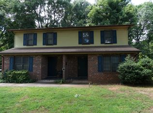1005 3rd St NW, Hickory, NC 28601