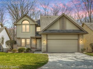4860 Pelican Way, West Bloomfield, MI