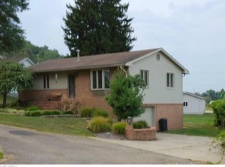 45 E Muskingum Ave, Dresden, OH 43821