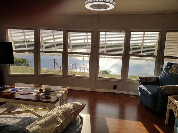 5th image of 162 Martinique Rd