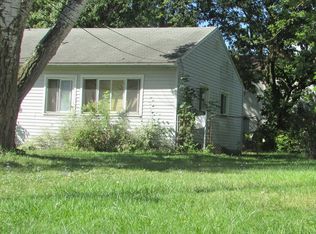 31912 Roscommon St, Westland, MI 48186