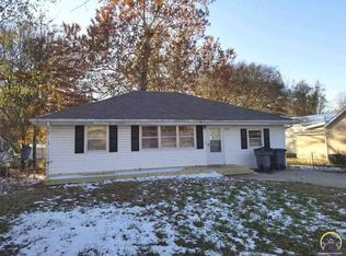 219 S Cottonwood St, Emporia, KS 66801