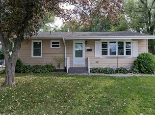 3513 H Ave NW, Cedar Rapids, IA 52405