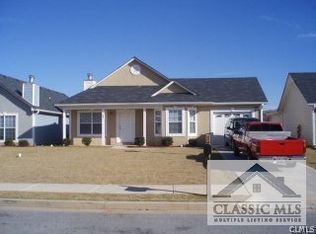 135 Chandler Fields Dr, Covington, GA 30016