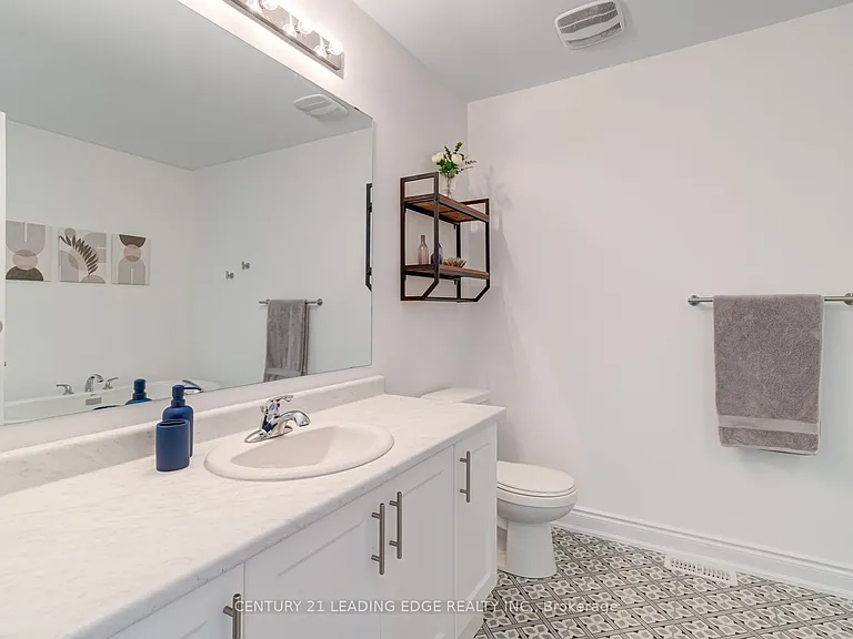 105 Marina Village Dr — Photo 25