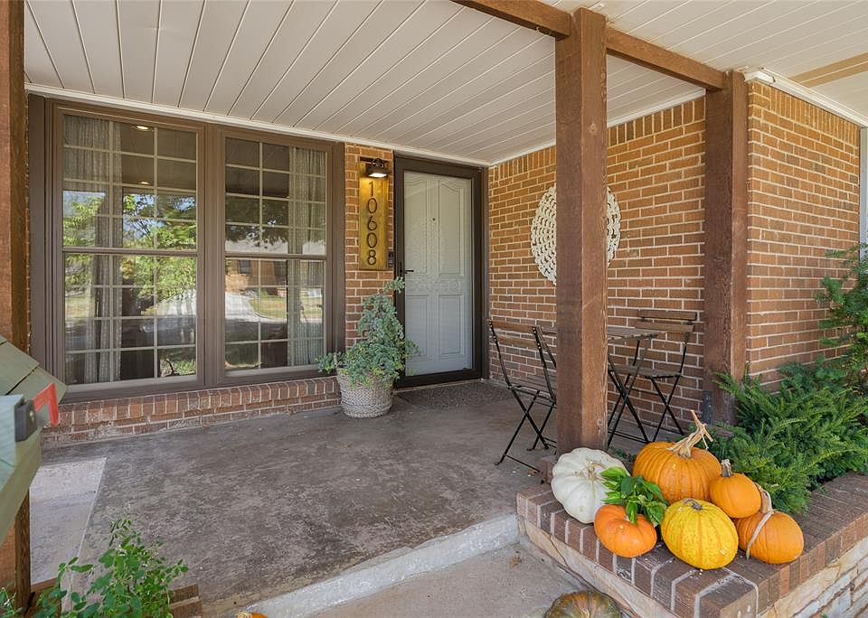 1st image of 10608 Sunnymeade Pl