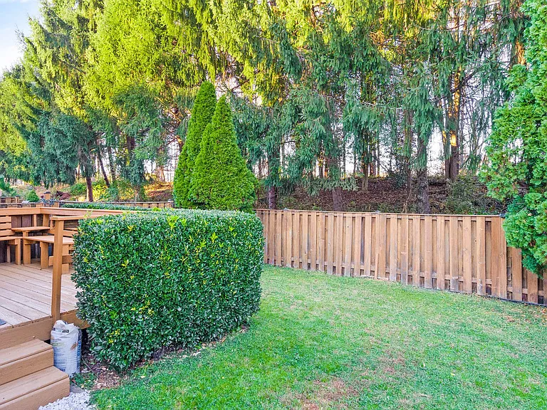 4453 Holly Ave — Photo 46