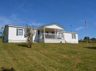 1141 E Headquarters Rd, Carlisle, KY 40311