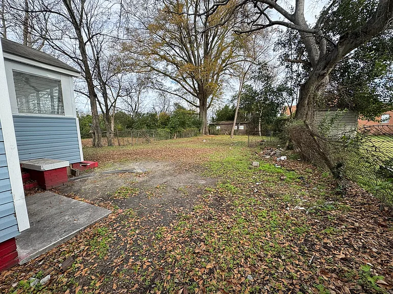 1413 Wrightsboro Rd — Photo 11