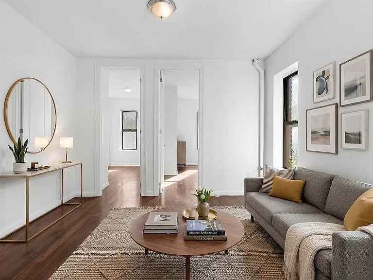 207 Madison St #17 — Photo 1