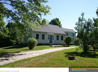 14 School Rd, Wales, ME 04280