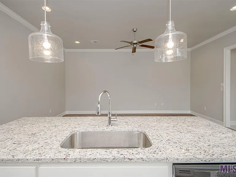 1415 Pelican Club Dr — Photo 5