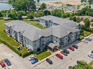 44 Robson Rd #303, Leamington, ON N8H5E4