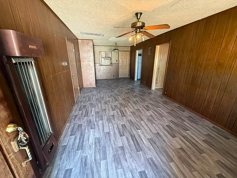 3214 Avenue T — Photo 10