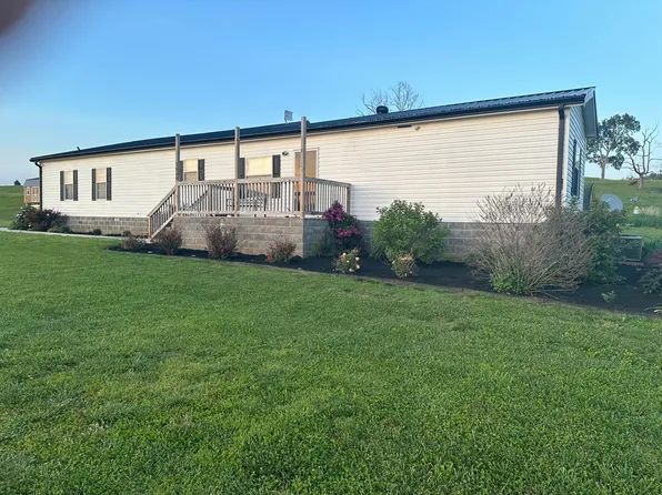 3849 White Lick Rd, Paint Lick, KY 40461