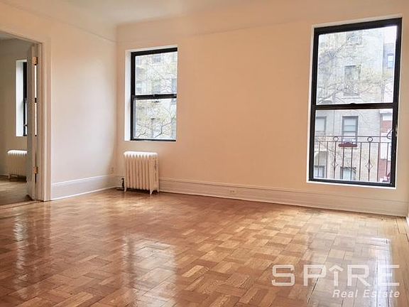 3rd image of 115 W 16th St #238