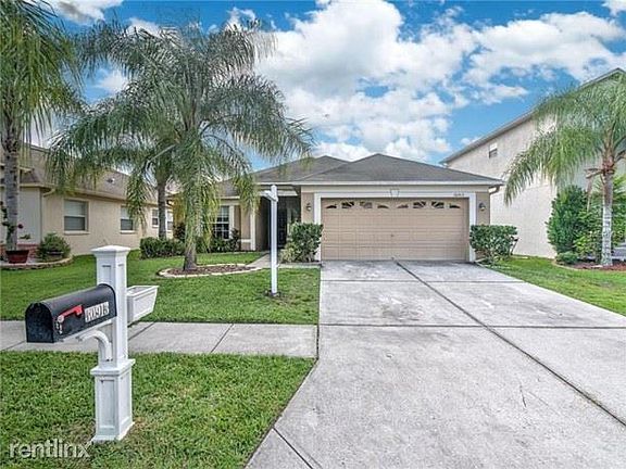 2nd image of 30913 Bridgegate Dr