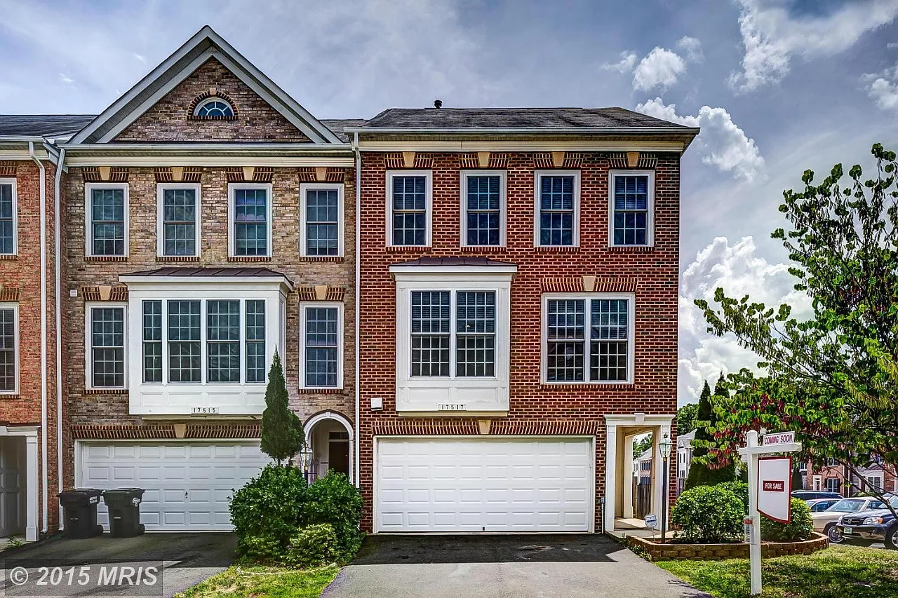 17517 Victoria Falls Dr photo 1