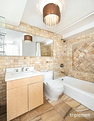Sold by Triplemint | media 8