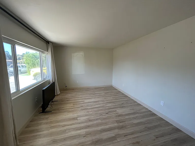 4167 Willamette Ave — Photo 15