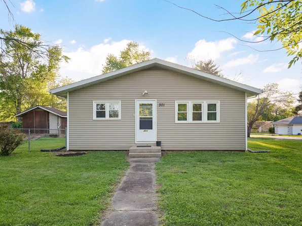 301 S Poplar Street, Nixa, MO 65714