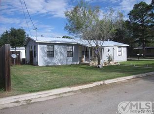 408 Culpepper St, Stockdale, TX 78160