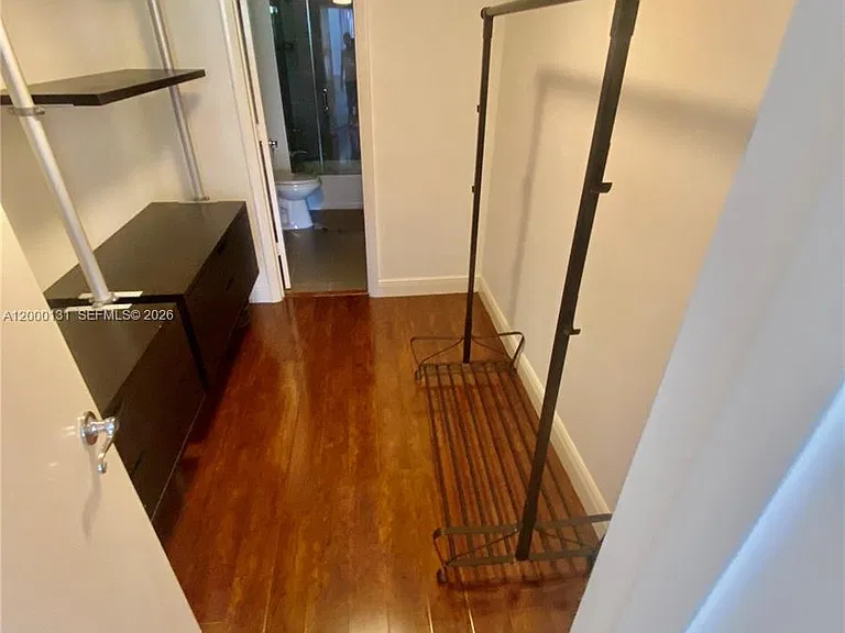 16590 NE 26th Ave #202 — Photo 13