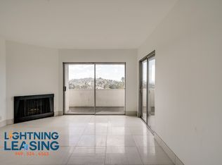 3944 Los Feliz Blvd #314D, Los Angeles, CA 90027