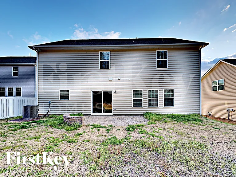 9952 Travertine Trl — Photo 15