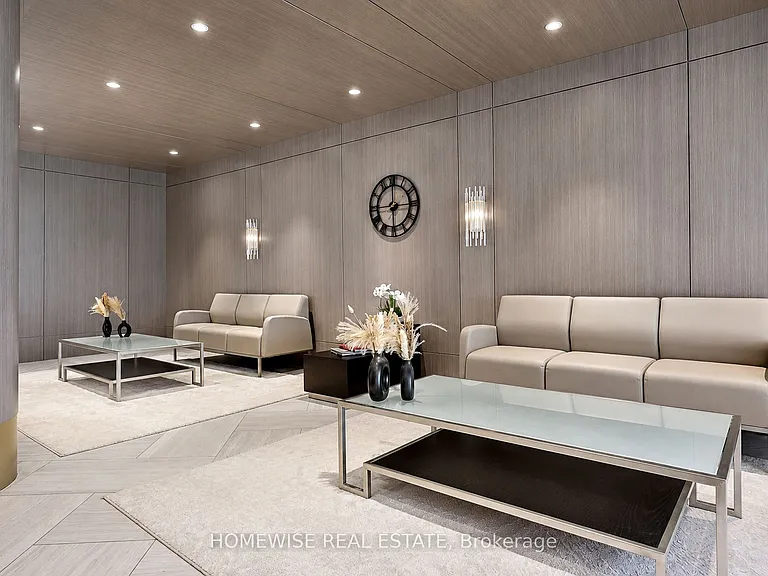 2500 Bathurst St #401 — Photo 20