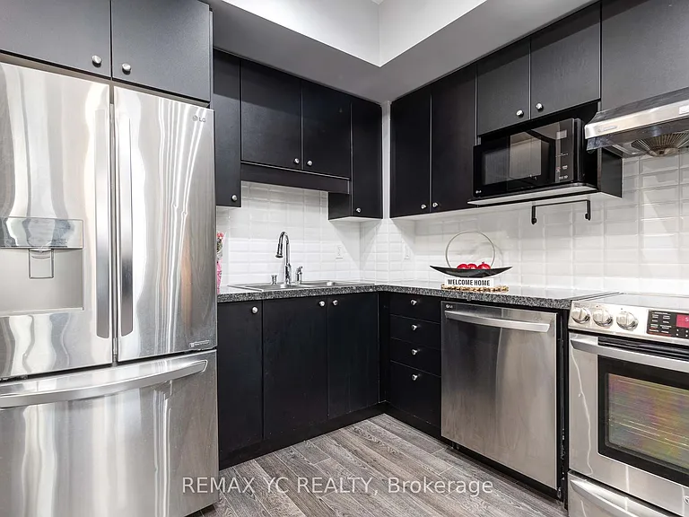 38 Cedarland Dr #110 — Photo 4