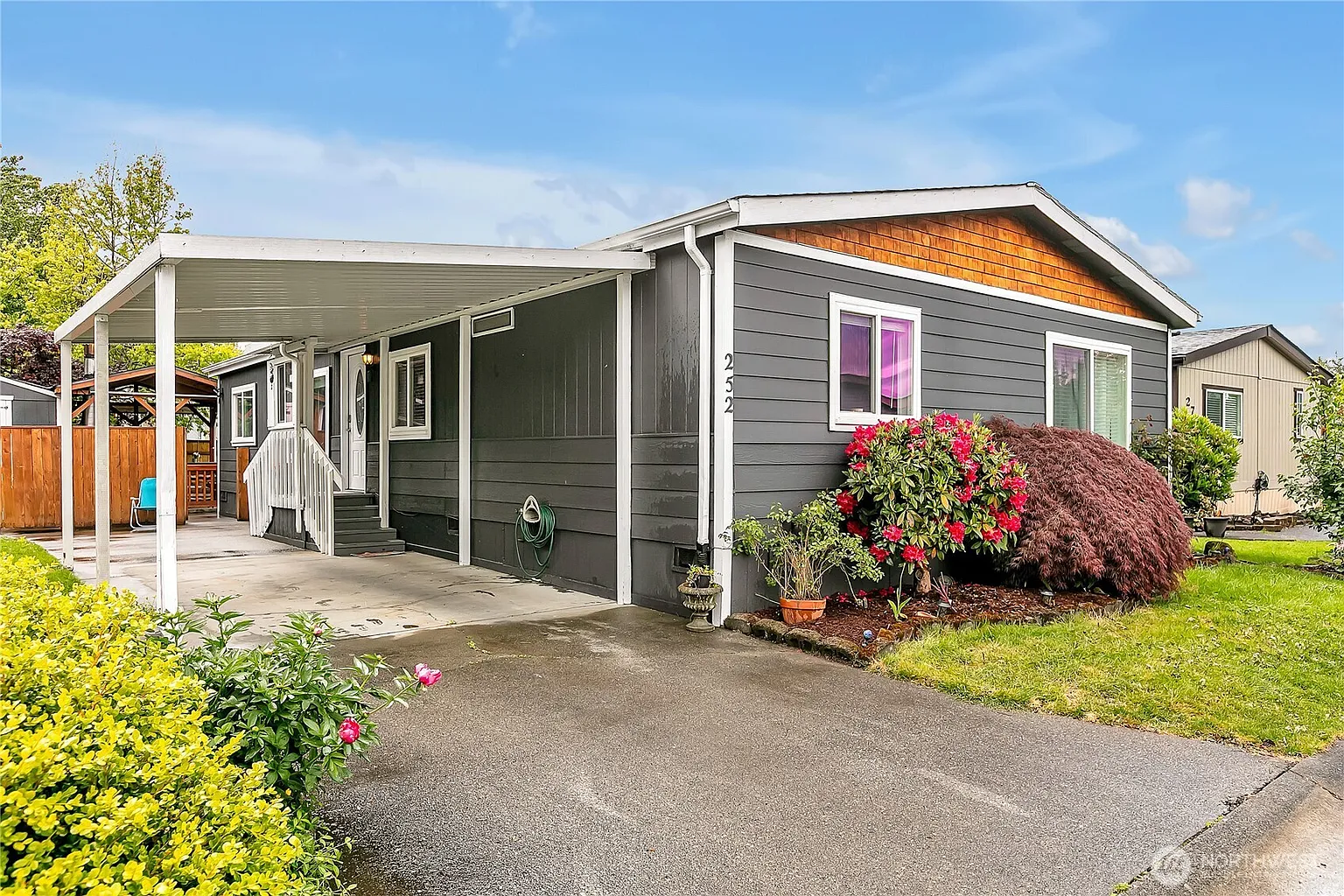 252 Grand Fir Drive #25 photo 1