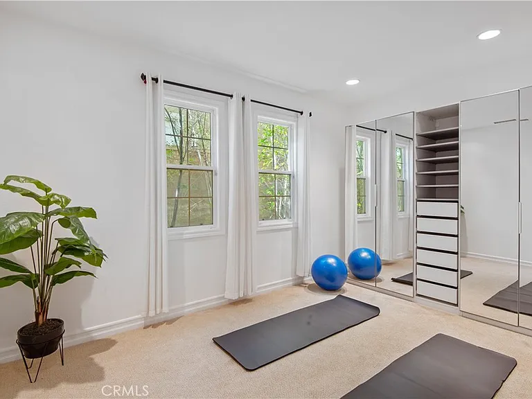 8005 Bell Crest Dr — Photo 40