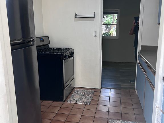 5th image of 3247 Ibis St