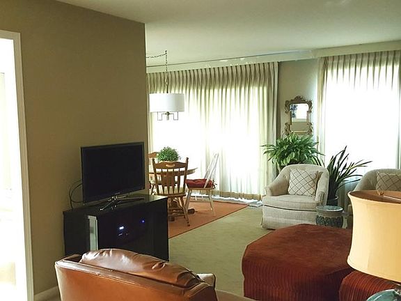 3rd image of 1241 Bradwell Ln APT E