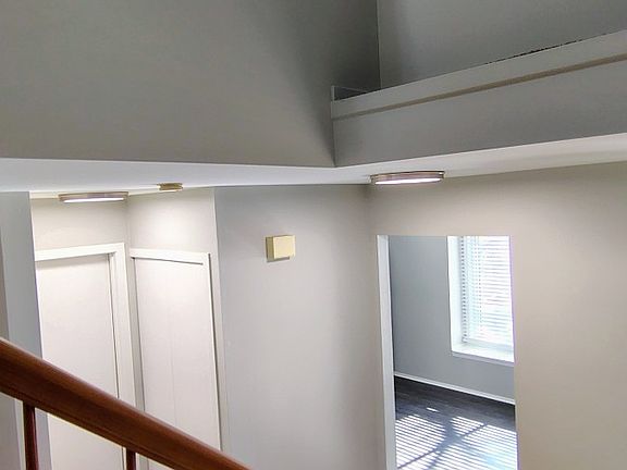 4th image of 24757 Bashian Dr