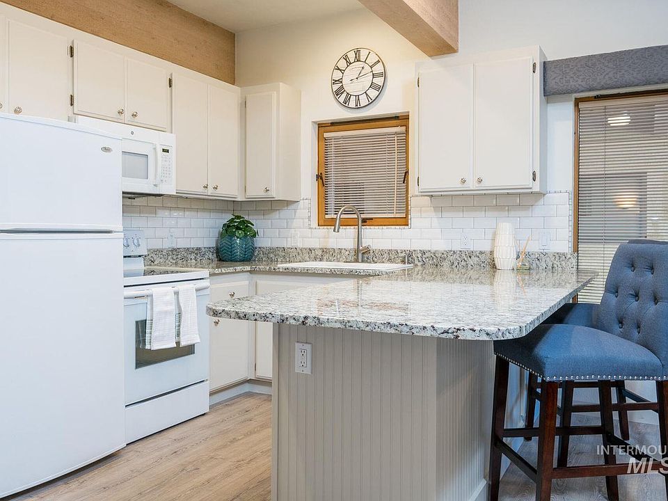 西海岸2 351 S 2nd Ave #602, Ketchum, ID 83340 | MLS #98951750 | Zillow