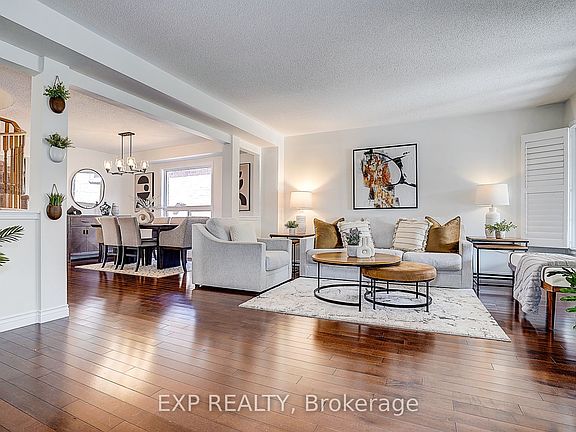 4th image of 499 Silken Laumann Dr