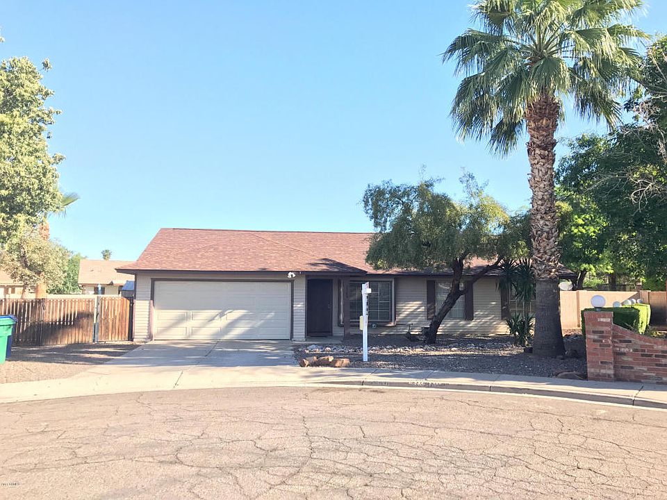 1st image of 2560 E Diamond Cir