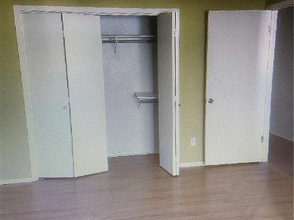 4th image of 6718 Silvermine Dr APT 903
