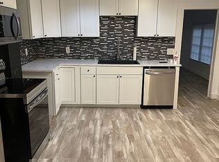 507 Pine St, West Point, GA 31833