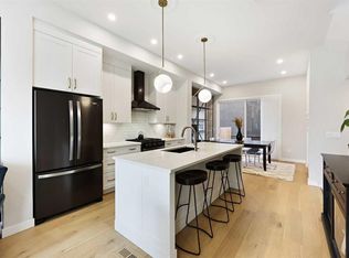 4929 E 20th St SW, Calgary, AB T2T5A4