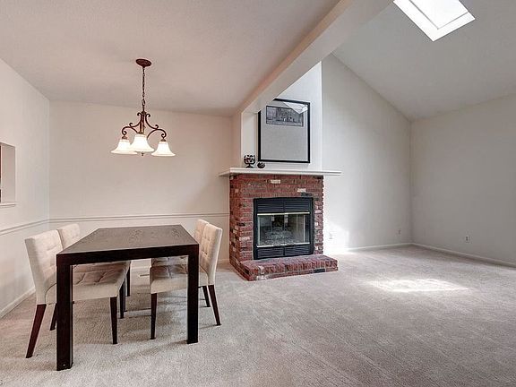4th image of 750-2 Hampton Cir