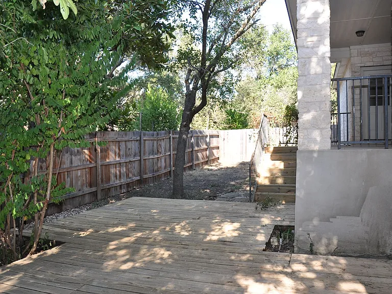 16616 Dalmahoy Dr — Photo 31