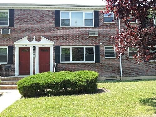 1st image of 6942 Kissena Blvd
