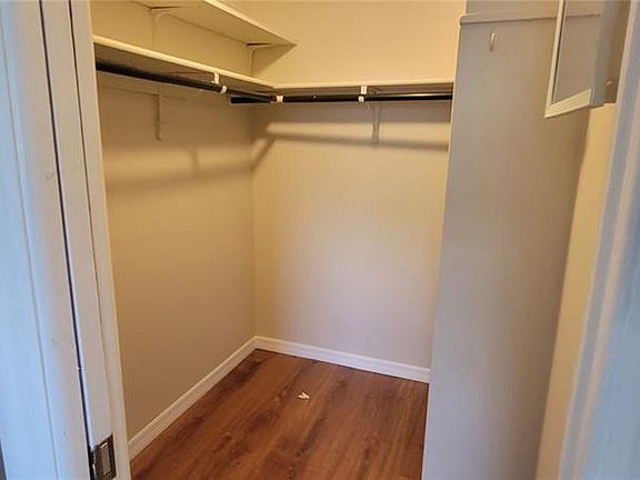 4th image of 3615 Dawson Ln #3615