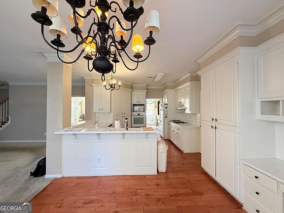 5th image of 4325 Sherwood Oaks Dr