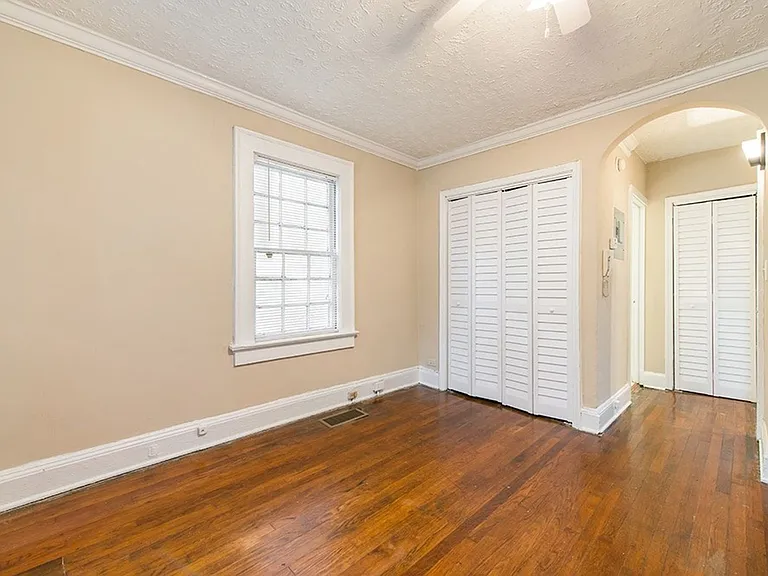 Spanish Oaks Apartment — Photo 6