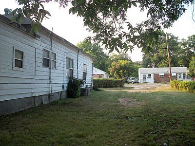 5th image of 1703 Pine St